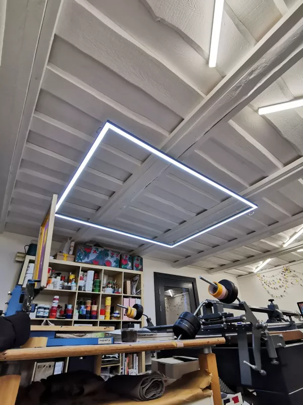 Profilu LED Apgaismojums Tipogrāfijā