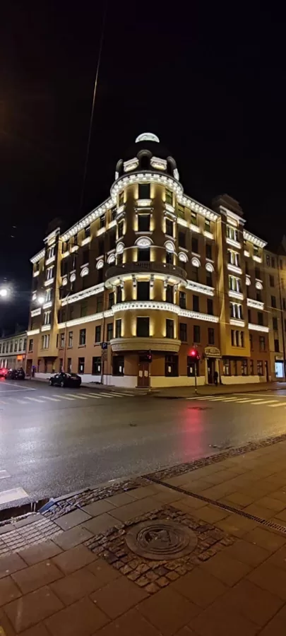 Valdemāra iela 26 Fasādes LED apgaismojums