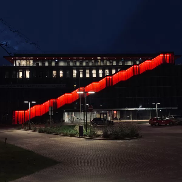 Biroju ēkas "RedLine" Teritorijas apgaismojums